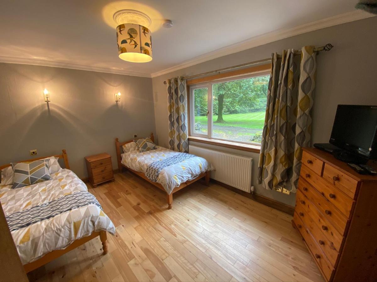 Tranquil Thornhill Cottage Retreat With Hot Tub Moniaive Kültér fotó